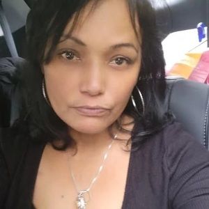 Meet your Posher, Joella